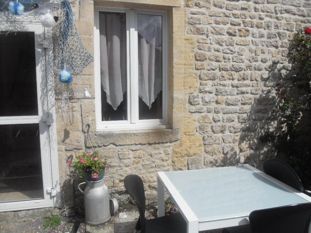 Gites De Mer Port-en-Bessin-Huppain Zewnętrze zdjęcie
